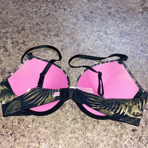 Victories Secret Pink Bra Size 34B - Picture 2 of 3